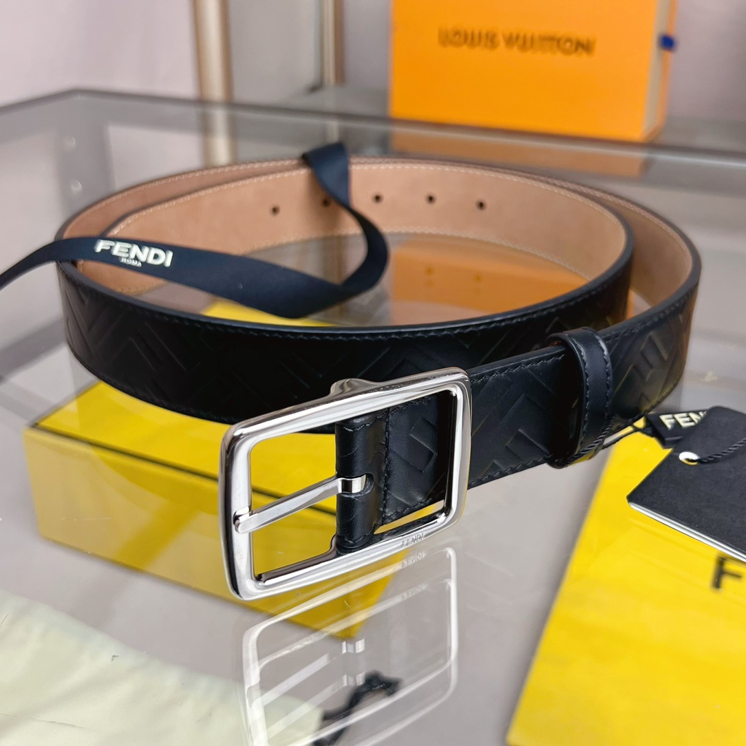 Fendi Leather Belt  - PerfectKickZ