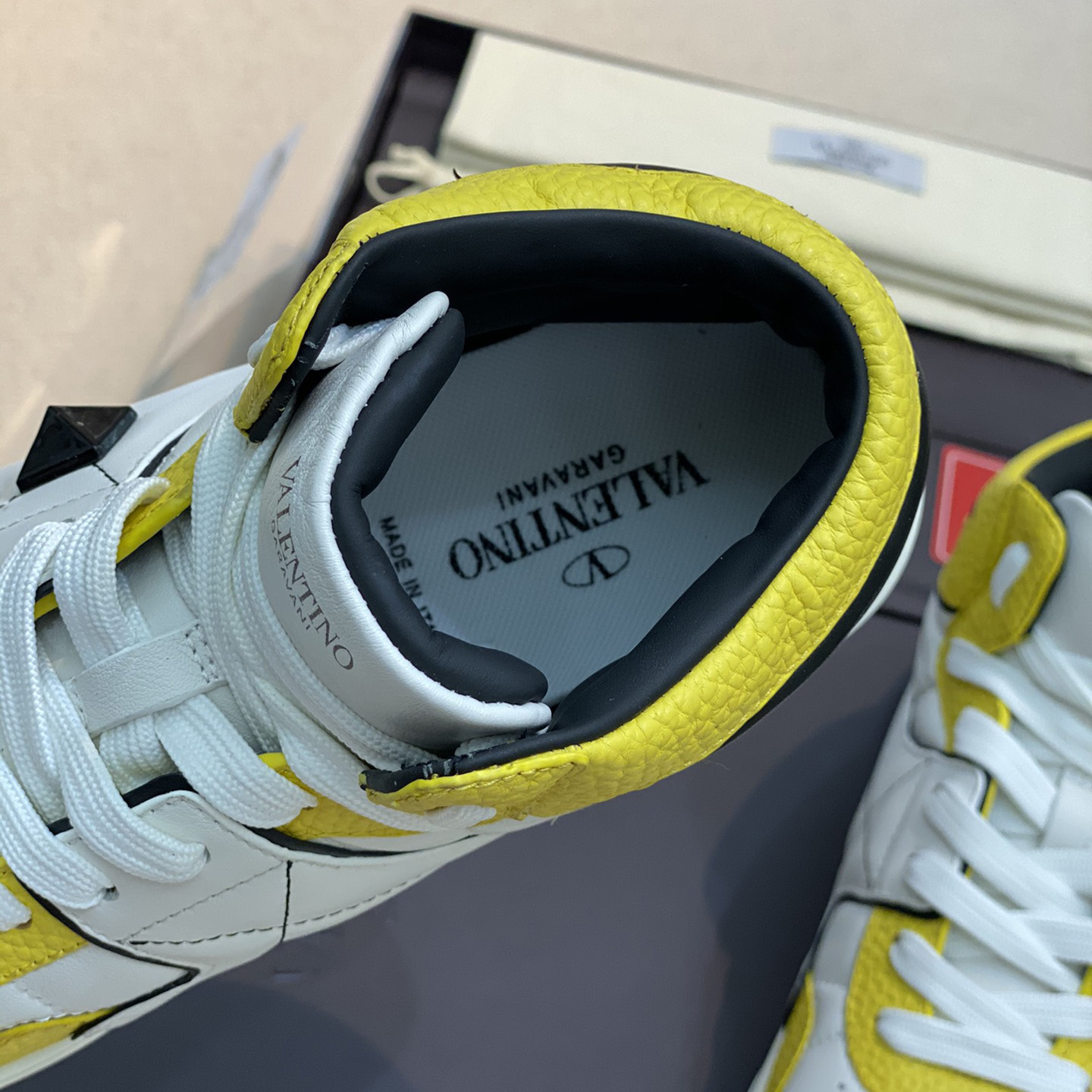 Valenti One Stud Mid-Top Nappa Sneaker - PerfectKickZ