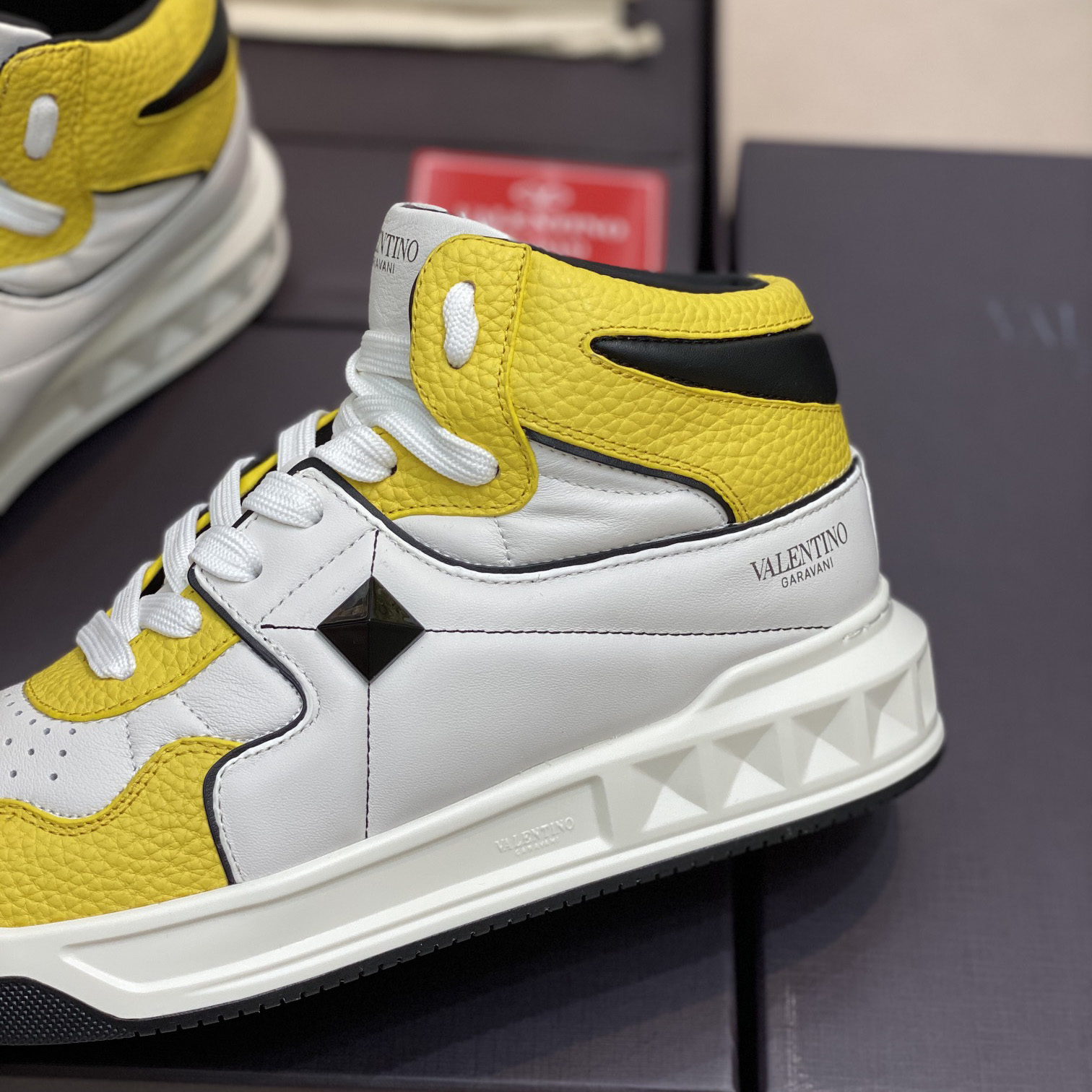Valenti One Stud Mid-Top Nappa Sneaker - PerfectKickZ