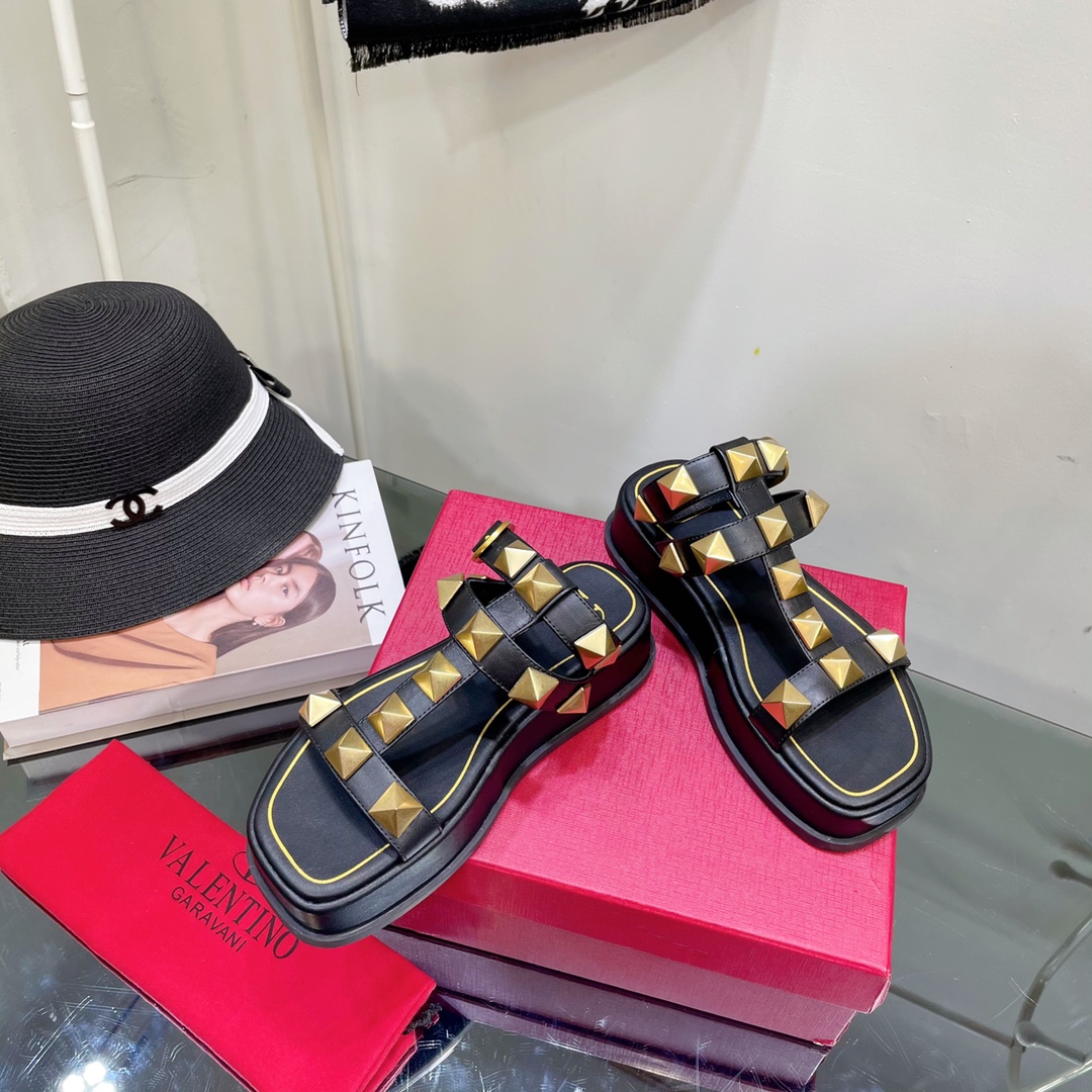 Valenti Roman Stud Calfskin Flatform Sandal 40MM - PerfectKickZ