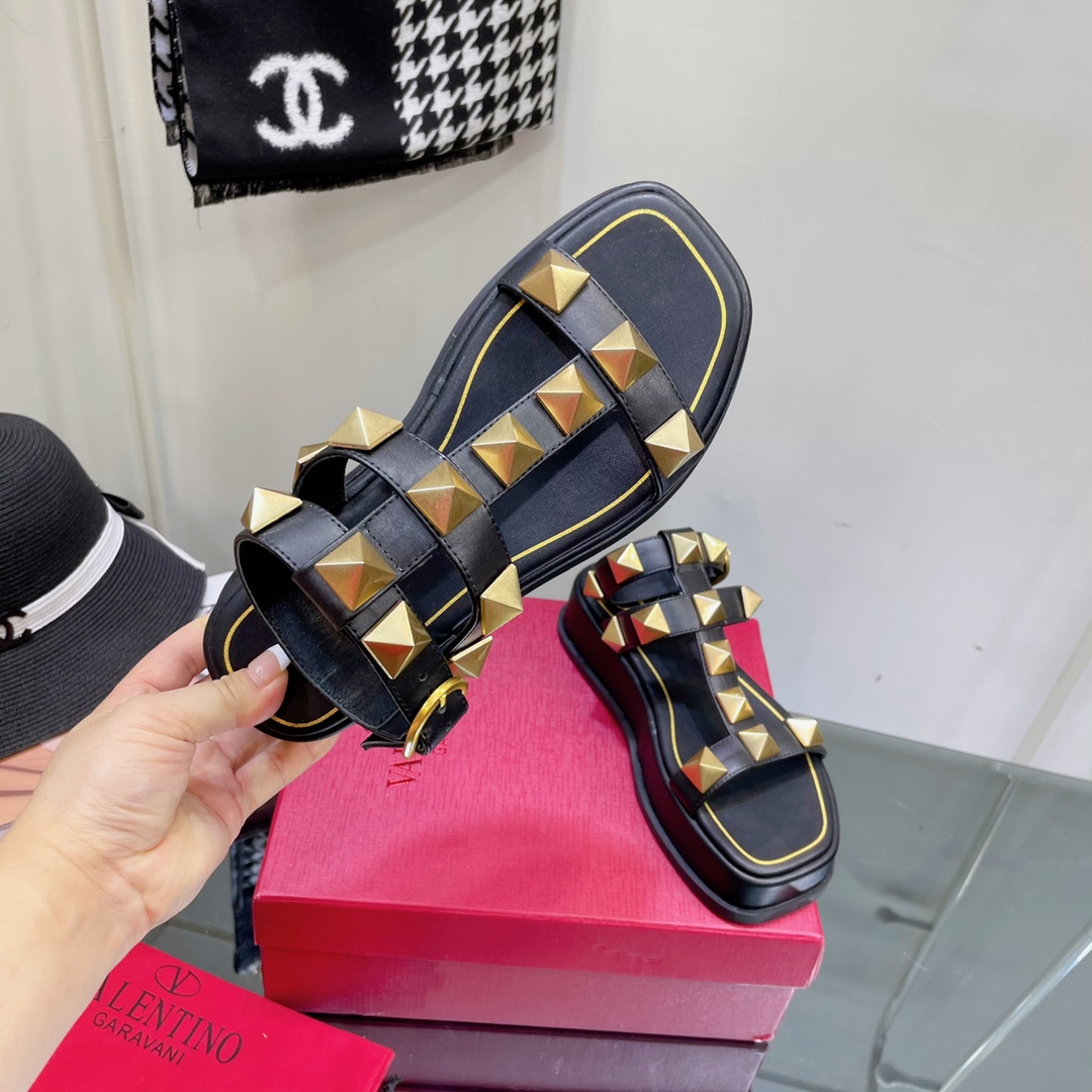 Valenti Roman Stud Calfskin Flatform Sandal 40MM - PerfectKickZ