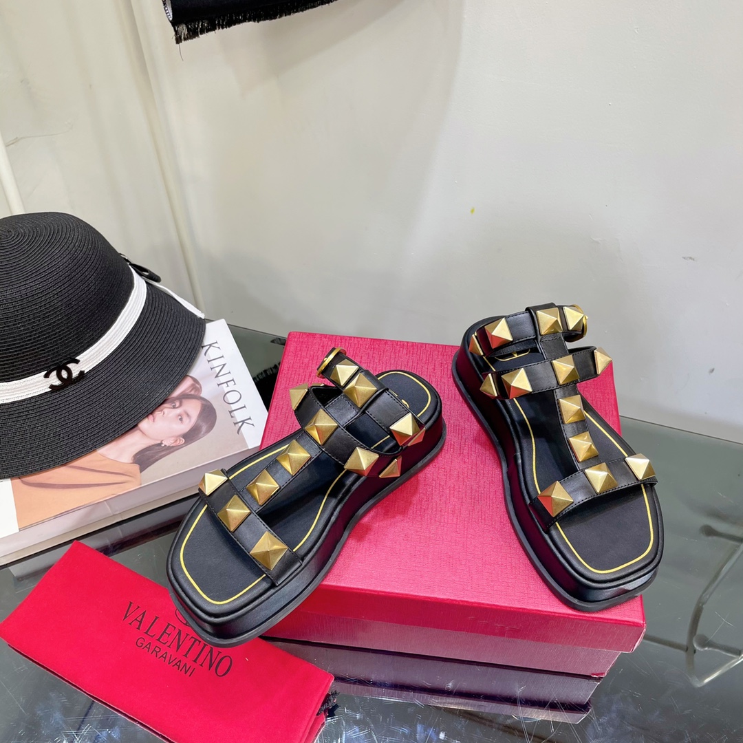 Valenti Roman Stud Calfskin Flatform Sandal 40MM - PerfectKickZ