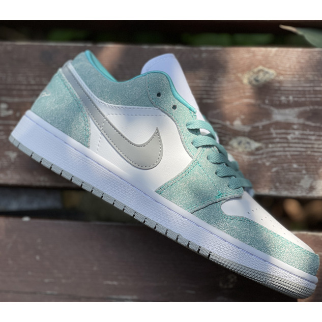 Air Jordan 1 Low ''New Emerald'' Sneaker  DN3705 301 - 