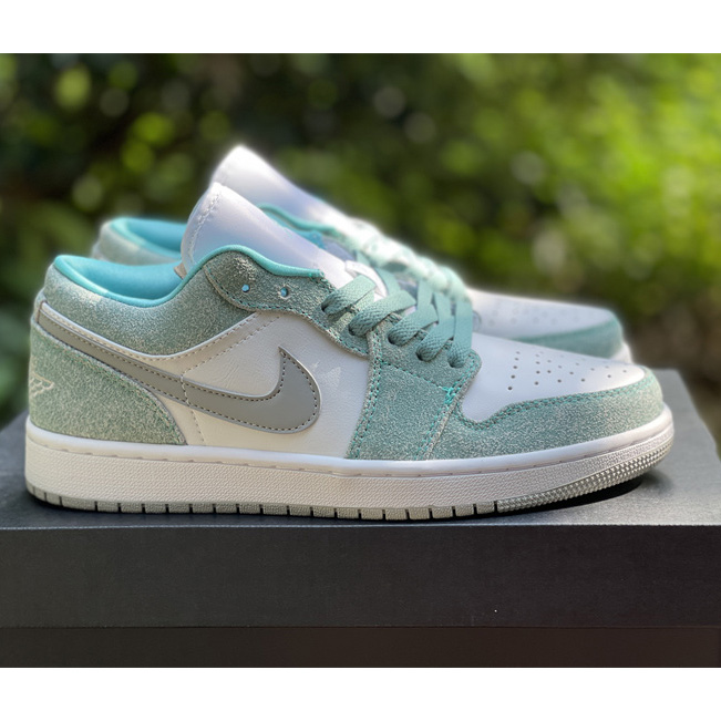 Air Jordan 1 Low ''New Emerald'' Sneaker  DN3705 301 - PerfectKickZ
