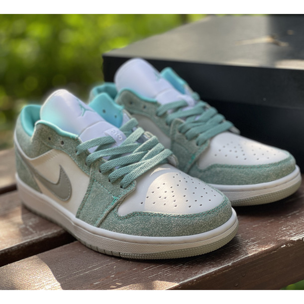 Air Jordan 1 Low ''New Emerald'' Sneaker  DN3705 301 - PerfectKickZ