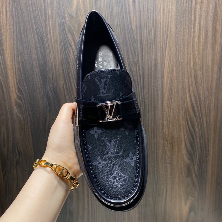 Louis Vuitton Major Loafer(Black) - PerfectKickZ