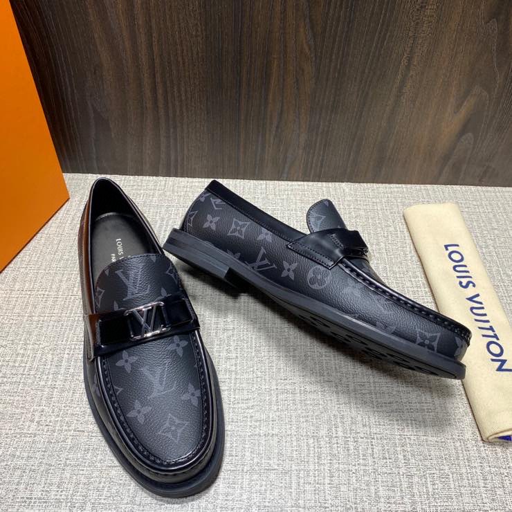 Louis Vuitton Major Loafer(Black) - PerfectKickZ