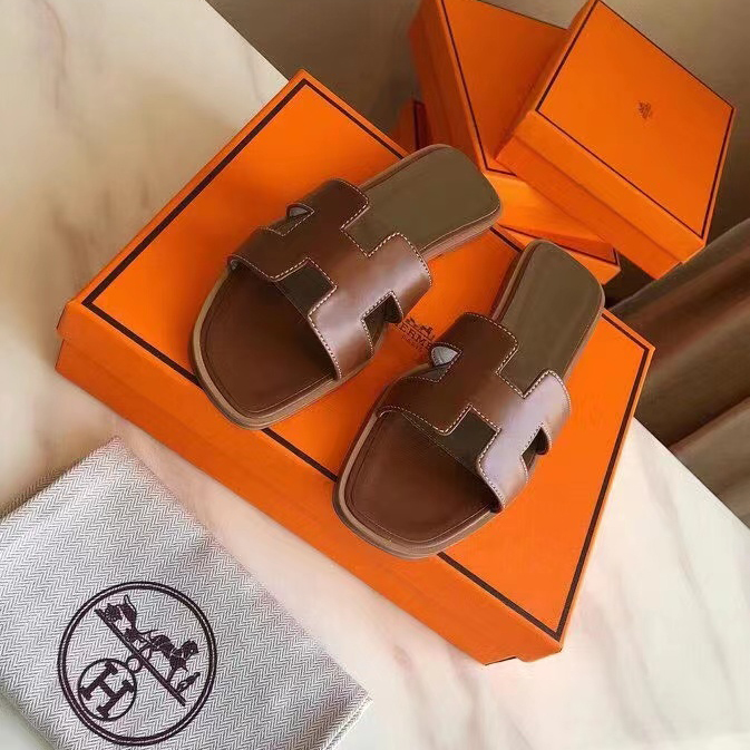 Hermes Leather Oran Sandals - PerfectKickZ