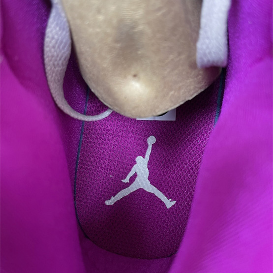 Air Jordan 1 Mid Magenta Sneaker    BQ6472-501 - PerfectKickZ