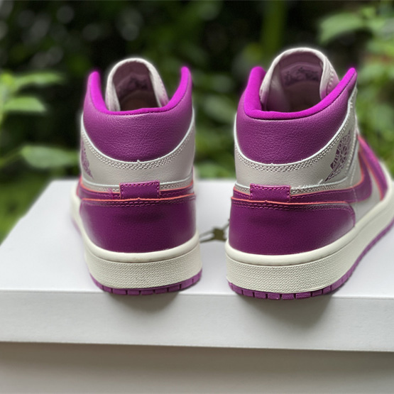 Air Jordan 1 Mid Magenta Sneaker    BQ6472-501 - PerfectKickZ