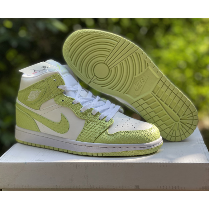 Air Jordan 1 Top Sneaker  DV2959-113 - PerfectKickZ