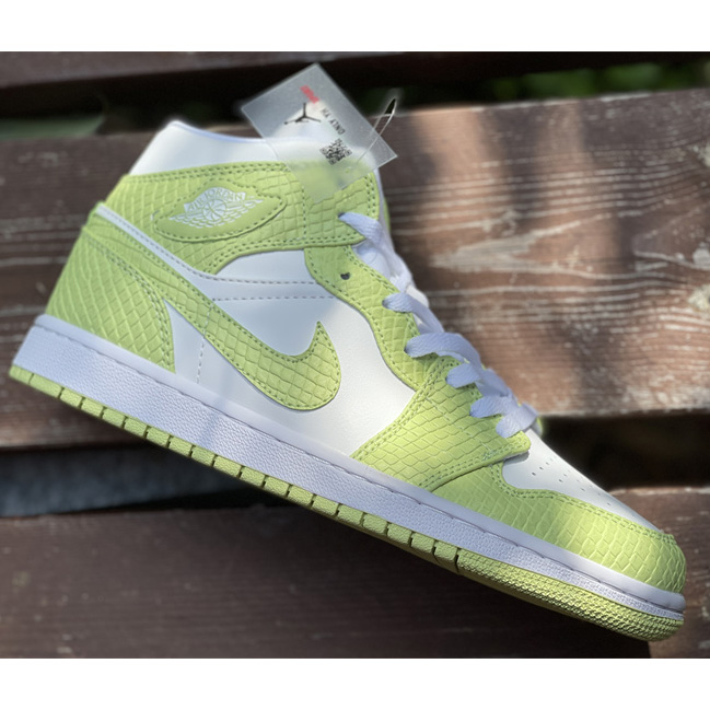 Air Jordan 1 Top Sneaker  DV2959-113 - PerfectKickZ
