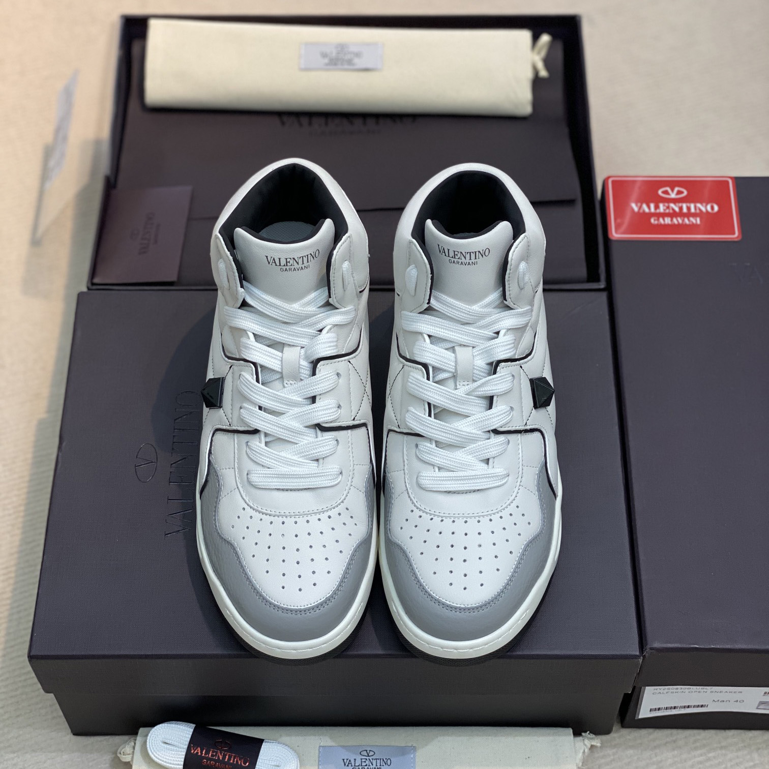 Valenti One Stud Mid-Top Nappa Sneaker - PerfectKickZ