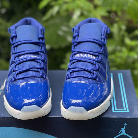 Air Jordan 11 Retro Low ''Legend Blue'' Sneaker   AT7802 115 - PerfectKickZ