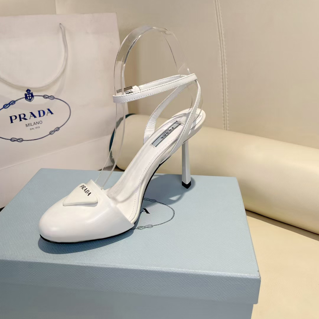 Prada Patent Leather Pumps(95MM) - PerfectKickZ