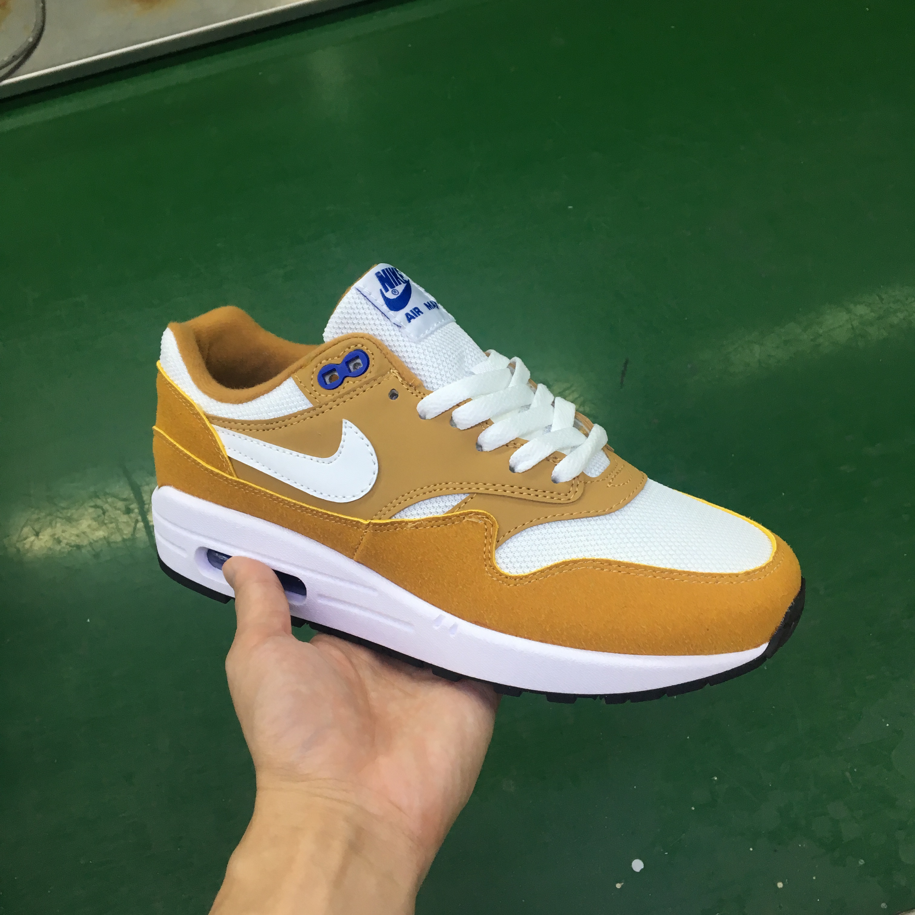 Nike Air Max 1 "Watermelon" Sneaker - PerfectKickZ