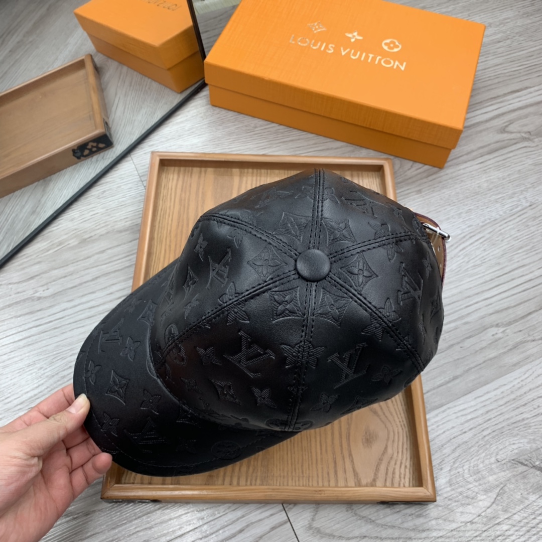 Louis Vuitton  Monogram Shadow Cap    M76580 - PerfectKickZ