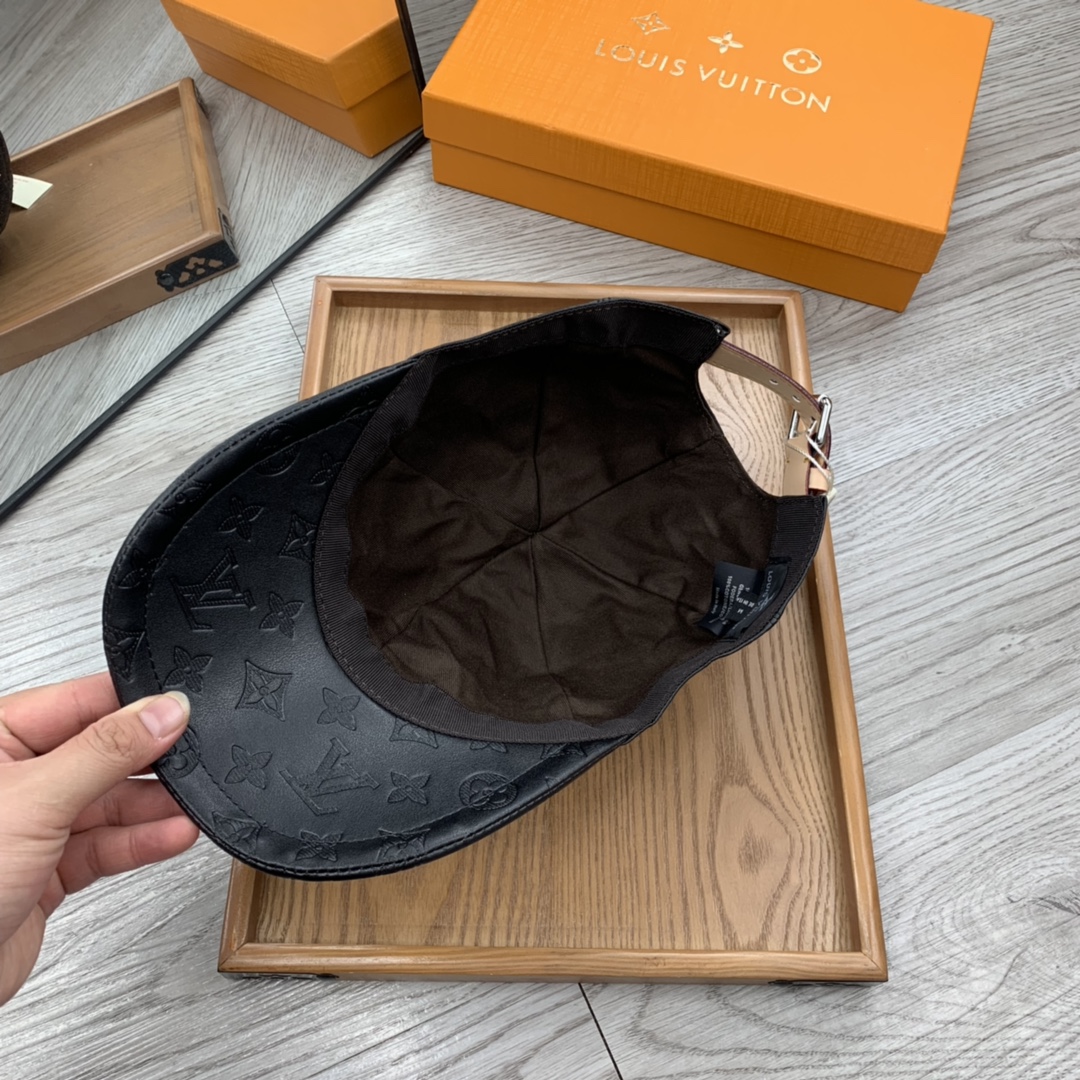 Louis Vuitton  Monogram Shadow Cap    M76580 - PerfectKickZ