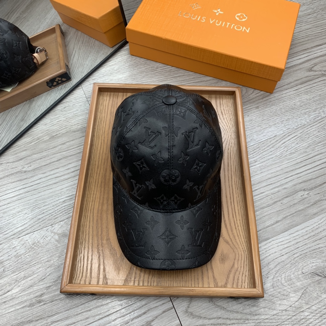 Louis Vuitton  Monogram Shadow Cap    M76580 - PerfectKickZ