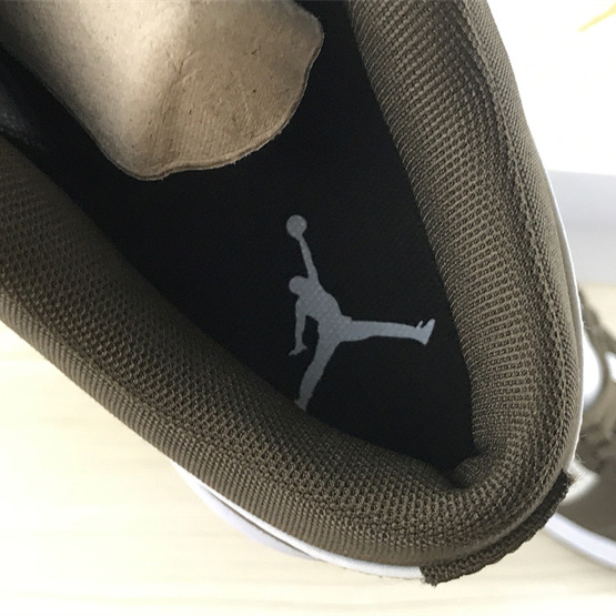  Air Jordan 1 Low SE WMNS “Light Olive”  Sneaker     DV0426-301 - PerfectKickZ