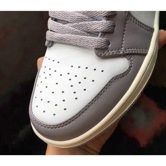 Air Jordan 1 Low Sneaker     553560-053 - PerfectKickZ