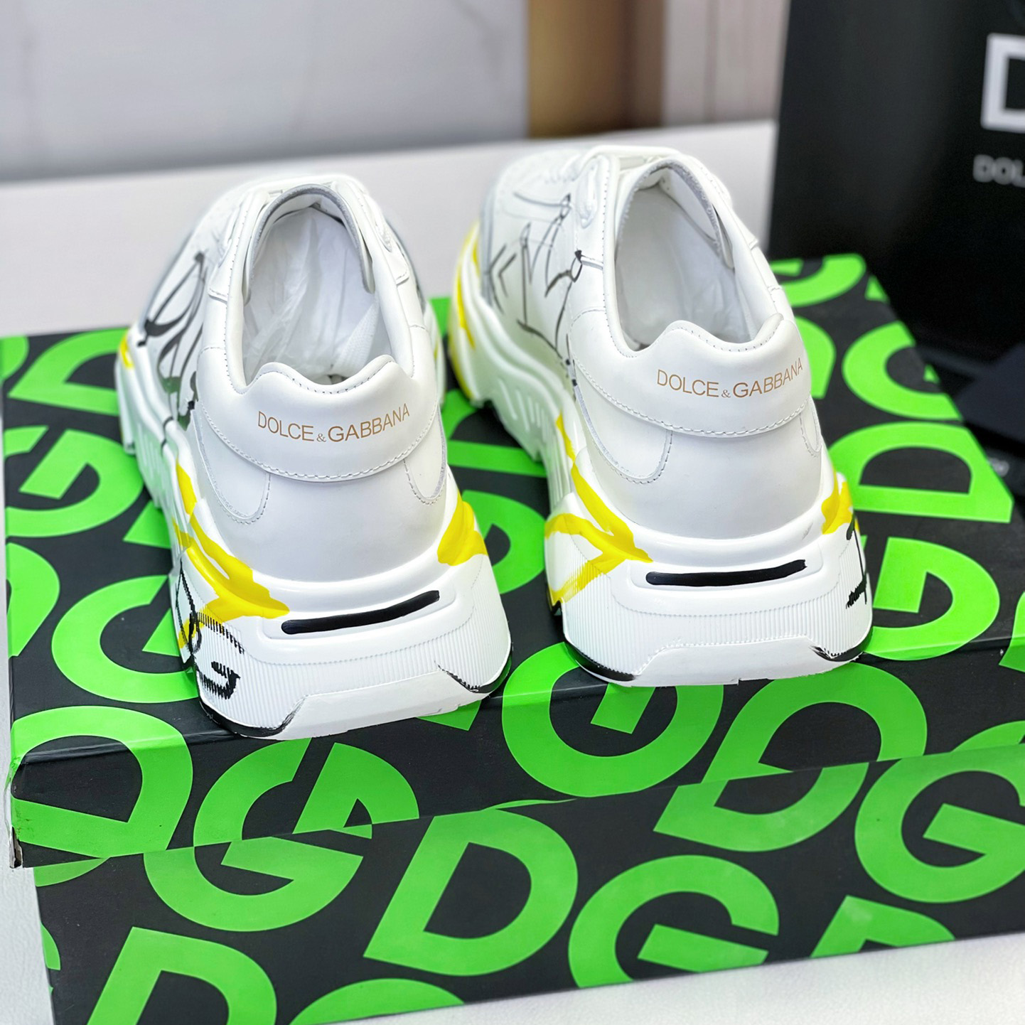 Dolce & Gabbana Calfskin Nappa Daymaster Sneakers - PerfectKickZ