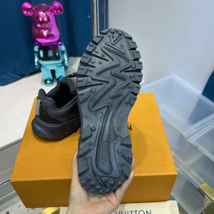 Louis Vuitton Runner Tatic Sneaker(Upon UK Size) - PerfectKickZ