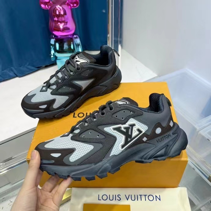 Louis Vuitton Runner Tatic Sneaker(Upon UK Size) - PerfectKickZ