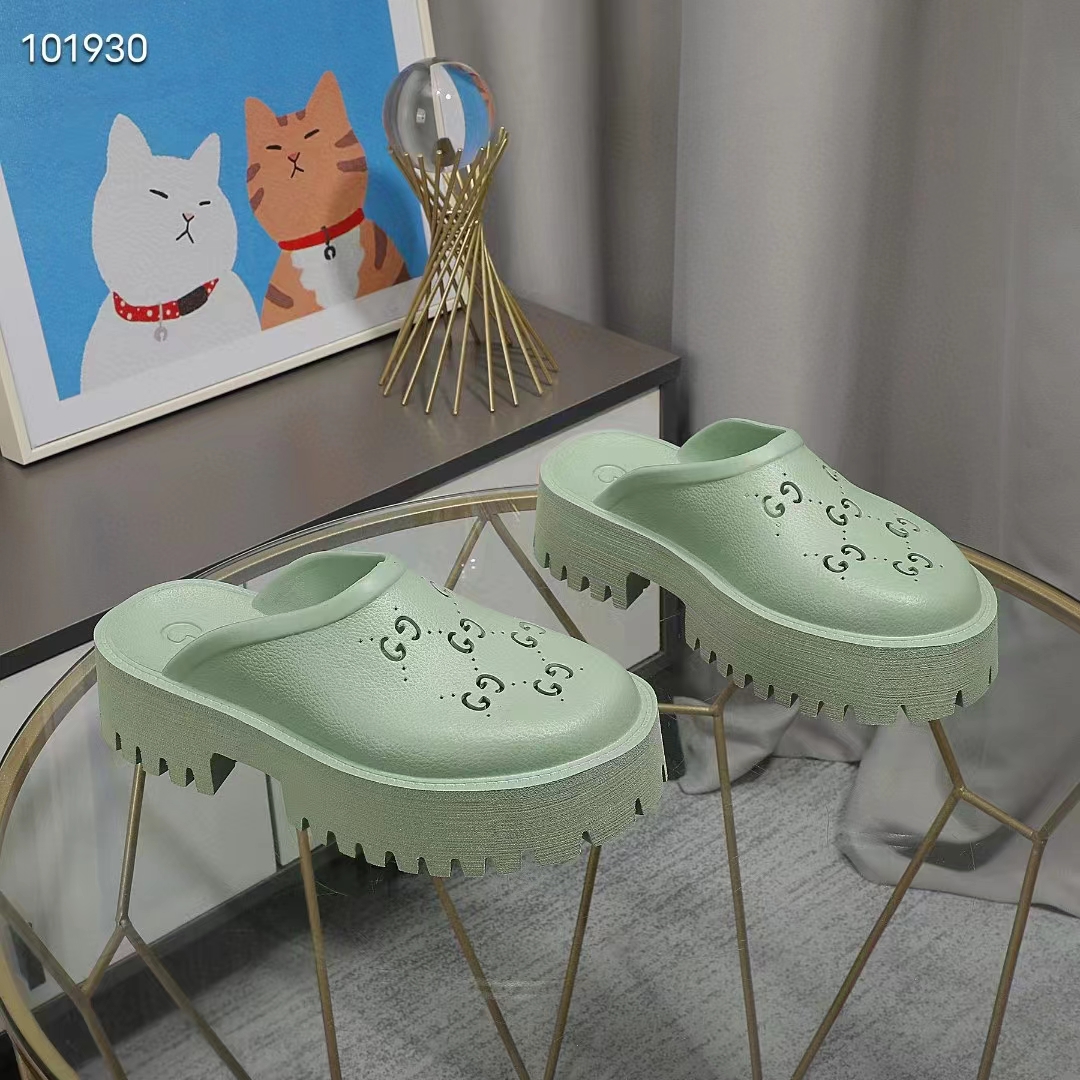 Gucci GG Slip-On Sandal - PerfectKickZ