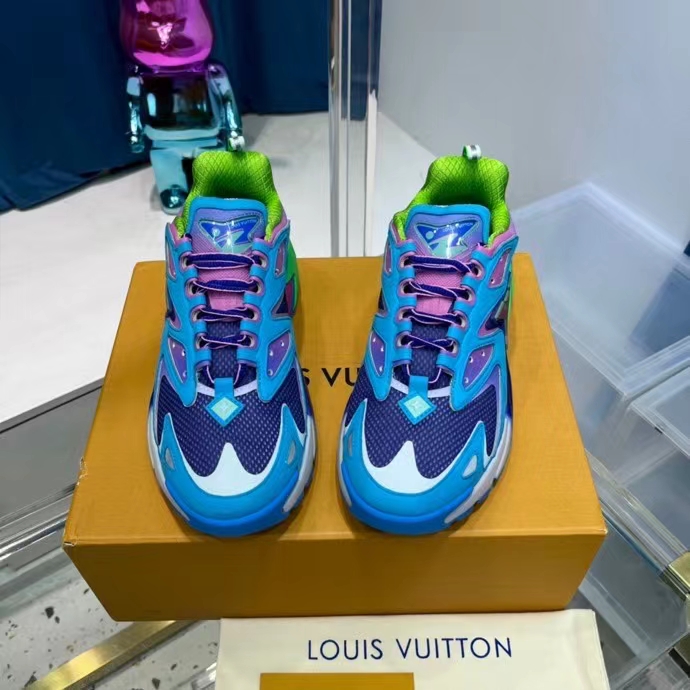 Louis Vuitton Runner Tatic Sneaker(Upon UK Size) - PerfectKickZ