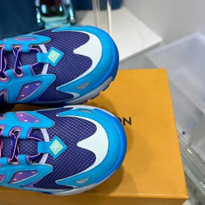 Louis Vuitton Runner Tatic Sneaker(Upon UK Size) - PerfectKickZ