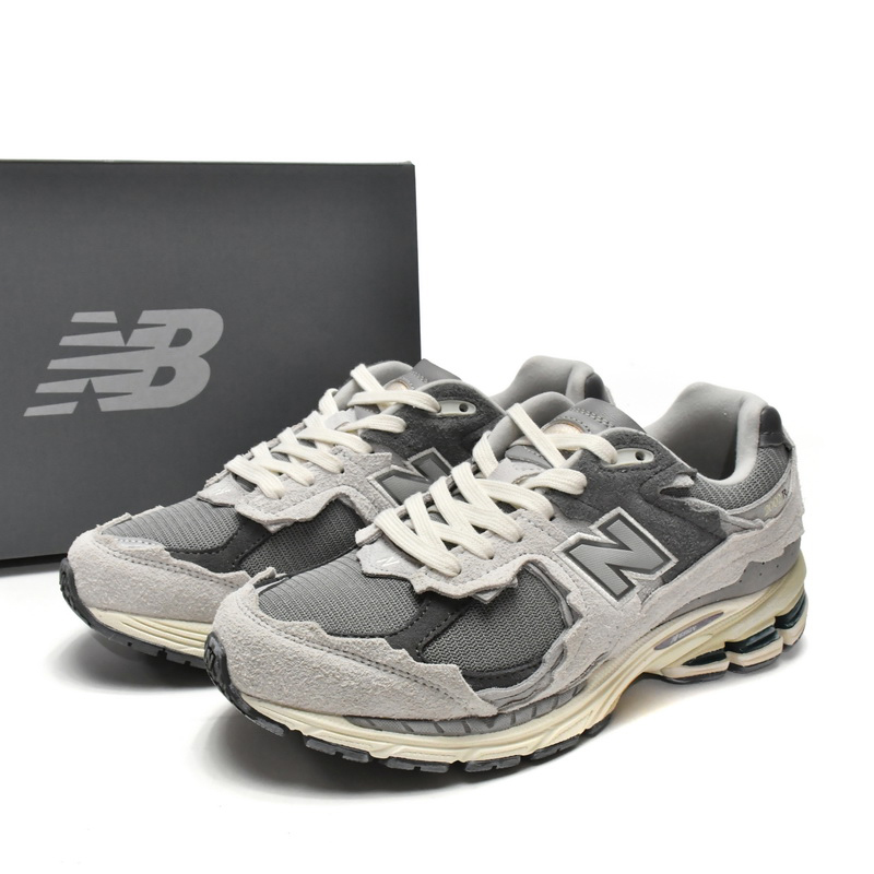 New Balance 2002R Cloud Ash Sneakers   M2002RDA  - PerfectKickZ