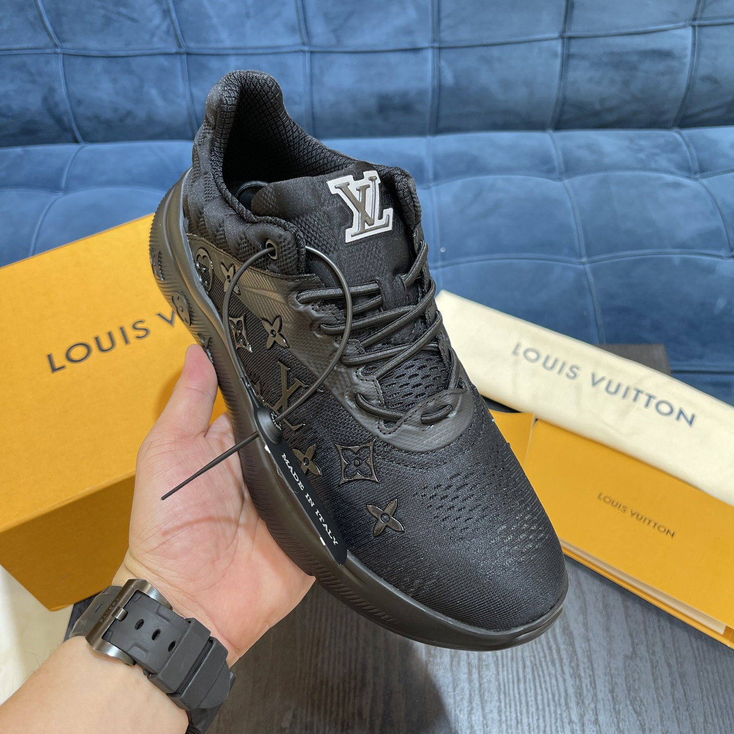 Louis Vuitton Show Up Sneaker    1A9JRJ - PerfectKickZ