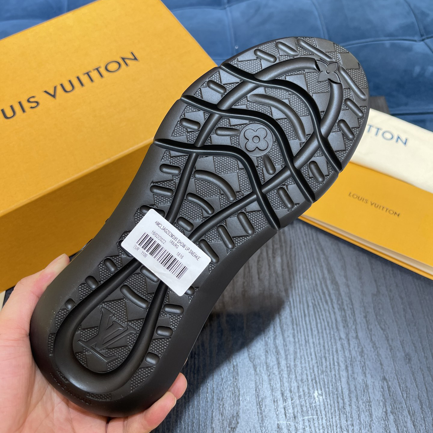 Louis Vuitton Show Up Sneaker    1A9JRJ - PerfectKickZ