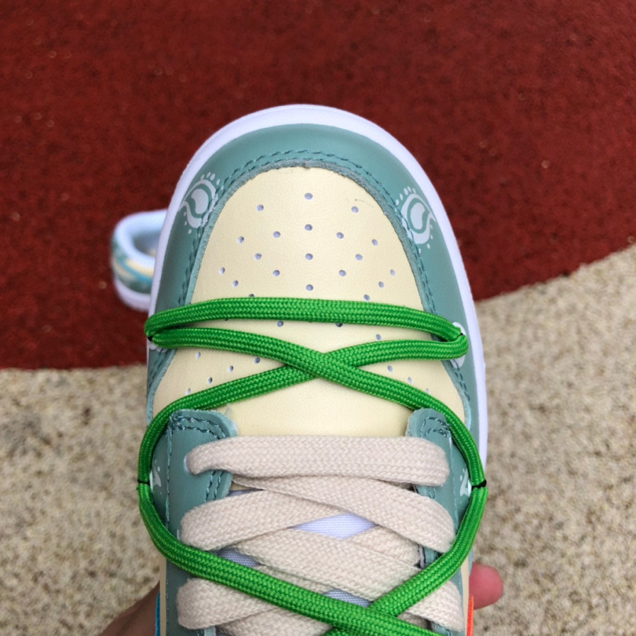 Nike Dunk Low SE ''Retro'' Sneaker  DH9765-100 - PerfectKickZ