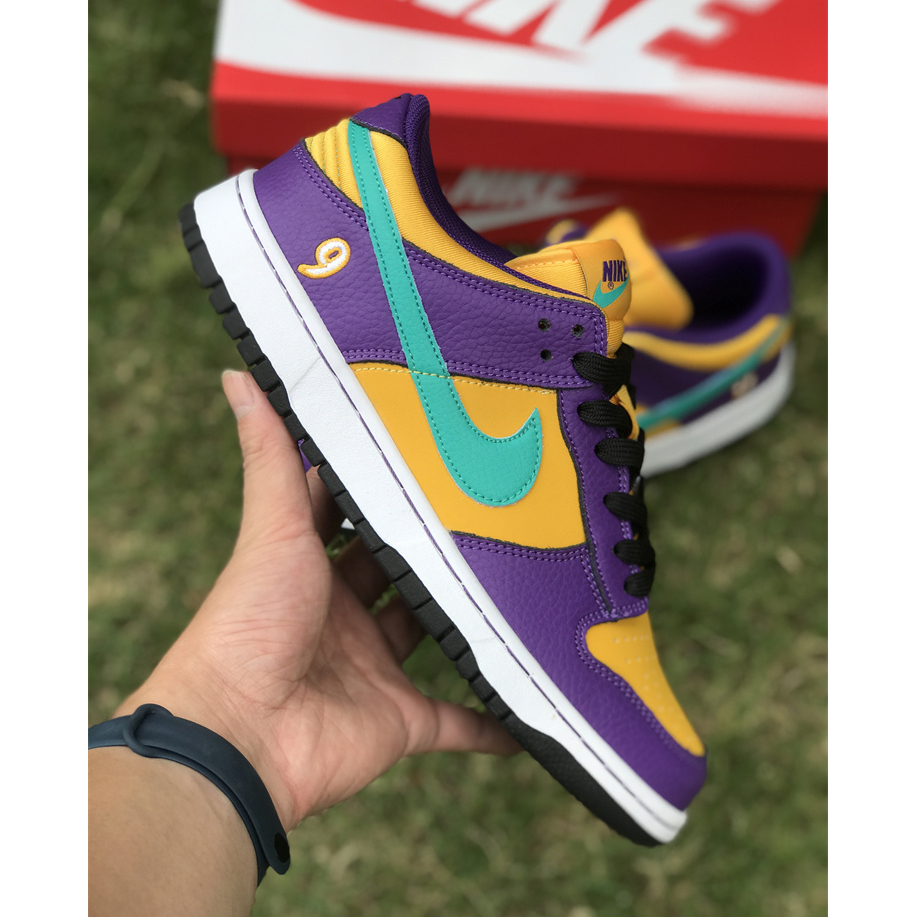 Nike Dunk Low “Lisa Leslie” Sneaker     DO9581-500 - PerfectKickZ