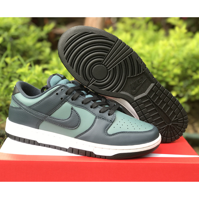 Nike Dunk Low  Sneaker     DR9705-300 - PerfectKickZ