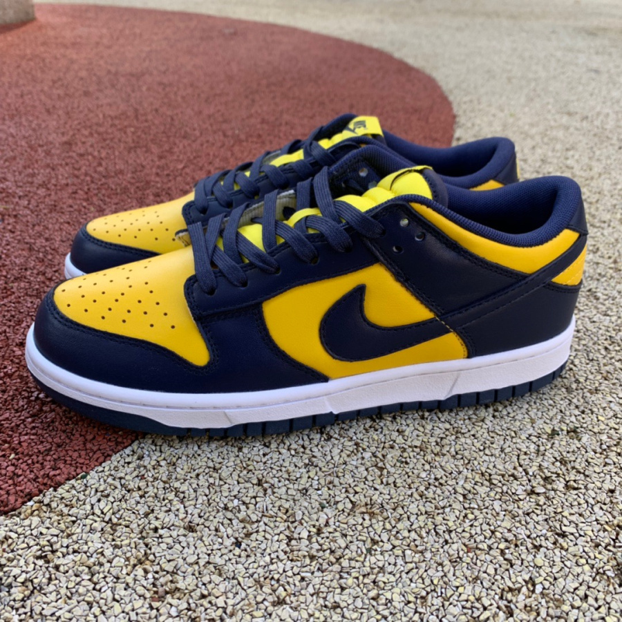 Nike SB Dunk Low ''Michigan'' Sneaker   DD1391-700 - PerfectKickZ