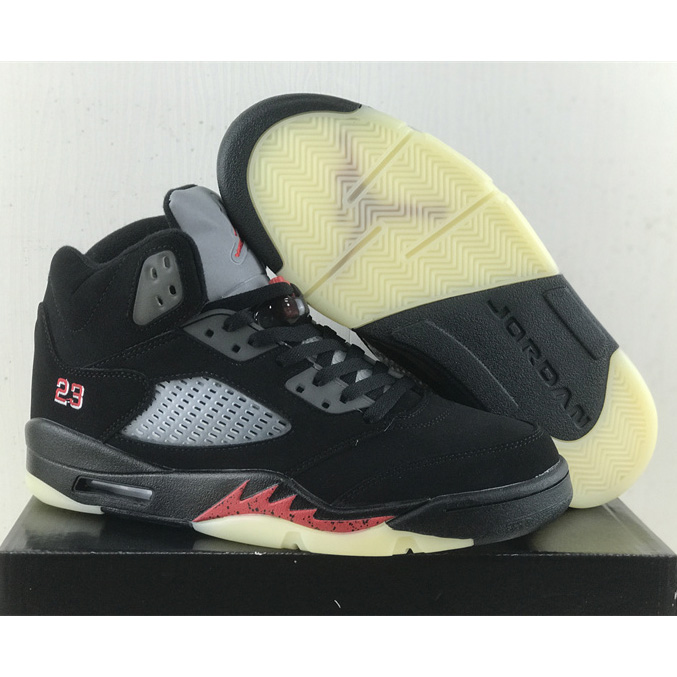 Air Jordan 5 Gore-Tex “Off-Noir”  Sneaker      DR0092-001 - PerfectKickZ