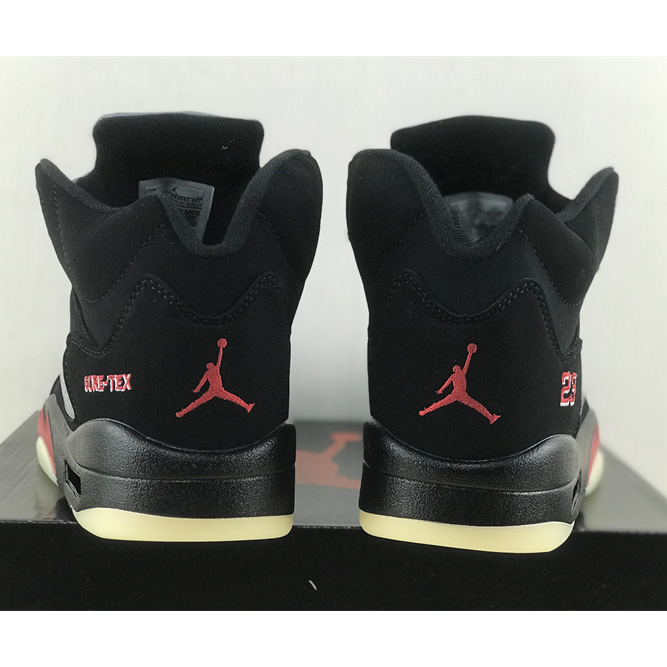 Air Jordan 5 Gore-Tex “Off-Noir”  Sneaker      DR0092-001 - PerfectKickZ