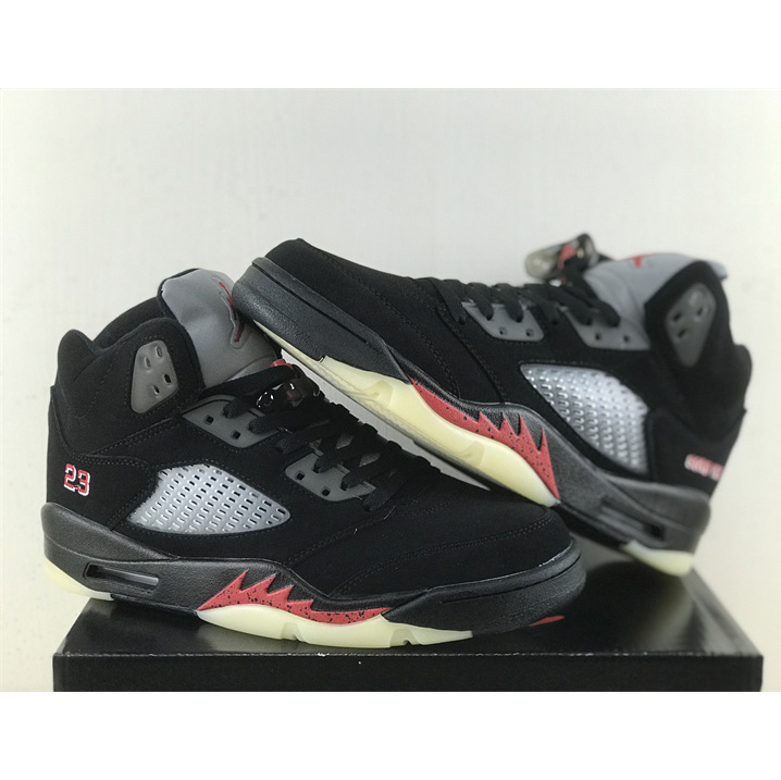 Air Jordan 5 Gore-Tex “Off-Noir”  Sneaker      DR0092-001 - PerfectKickZ