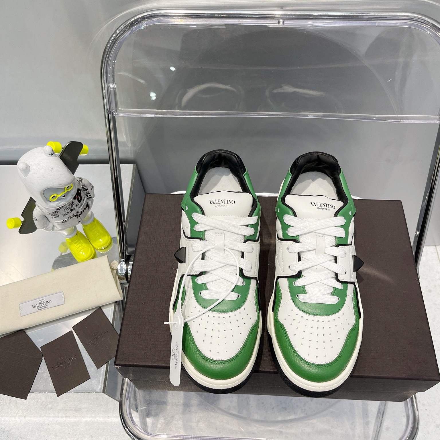 Valenti One Stud Low-Top Calfskin Sneaker - PerfectKickZ