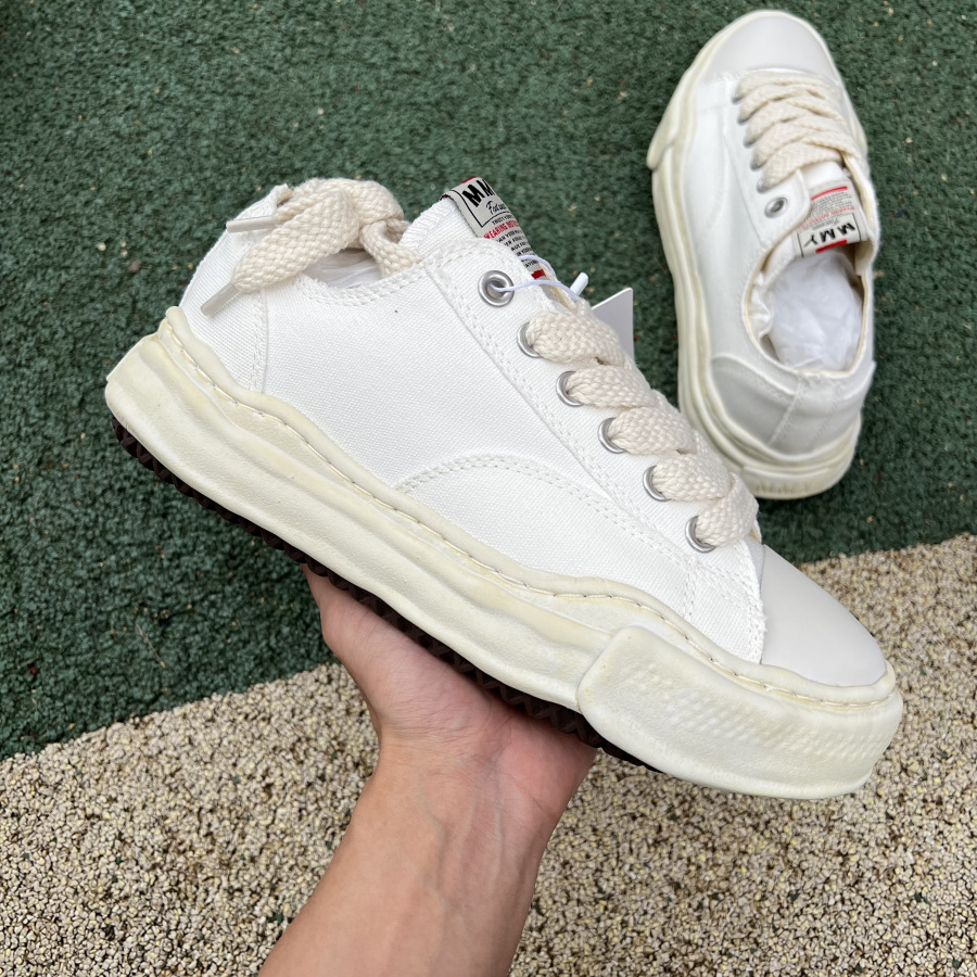 Maison Mihara Yasuhiro Wayne Original Sole Leather Low Sneaker - PerfectKickZ