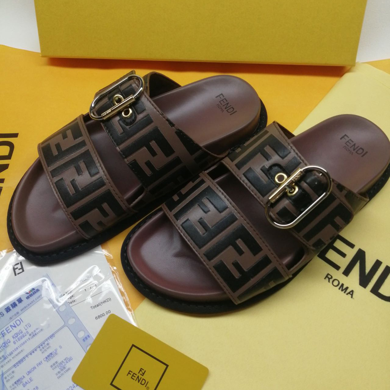 Fendi Multicolor Leather Slides(Brown) - 