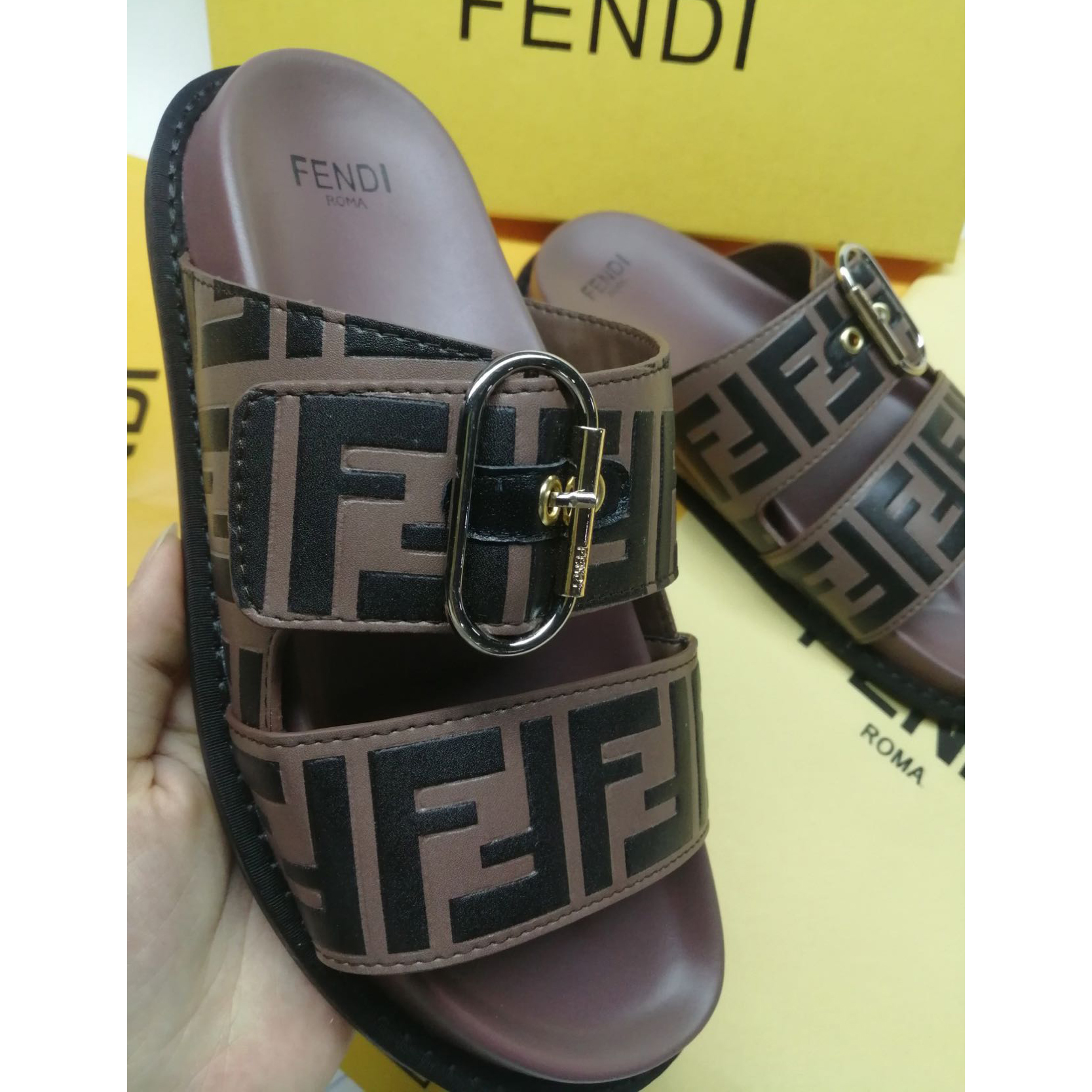 Fendi Multicolor Leather Slides(Brown) - 