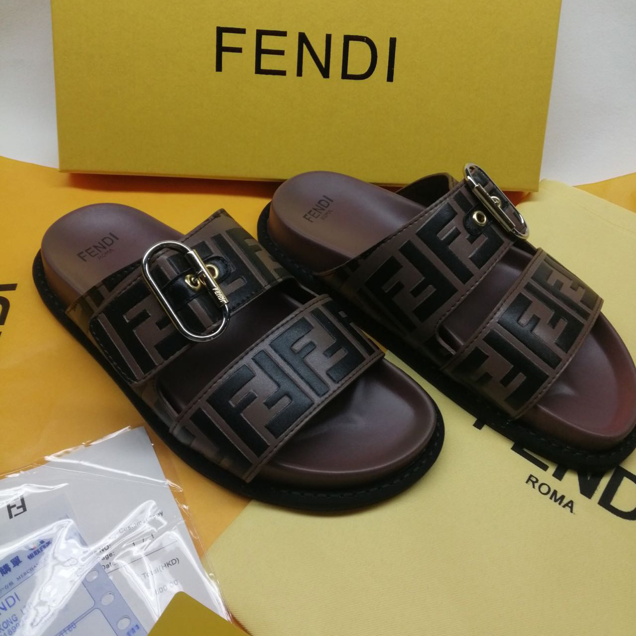 Fendi Multicolor Leather Slides(Brown) - 
