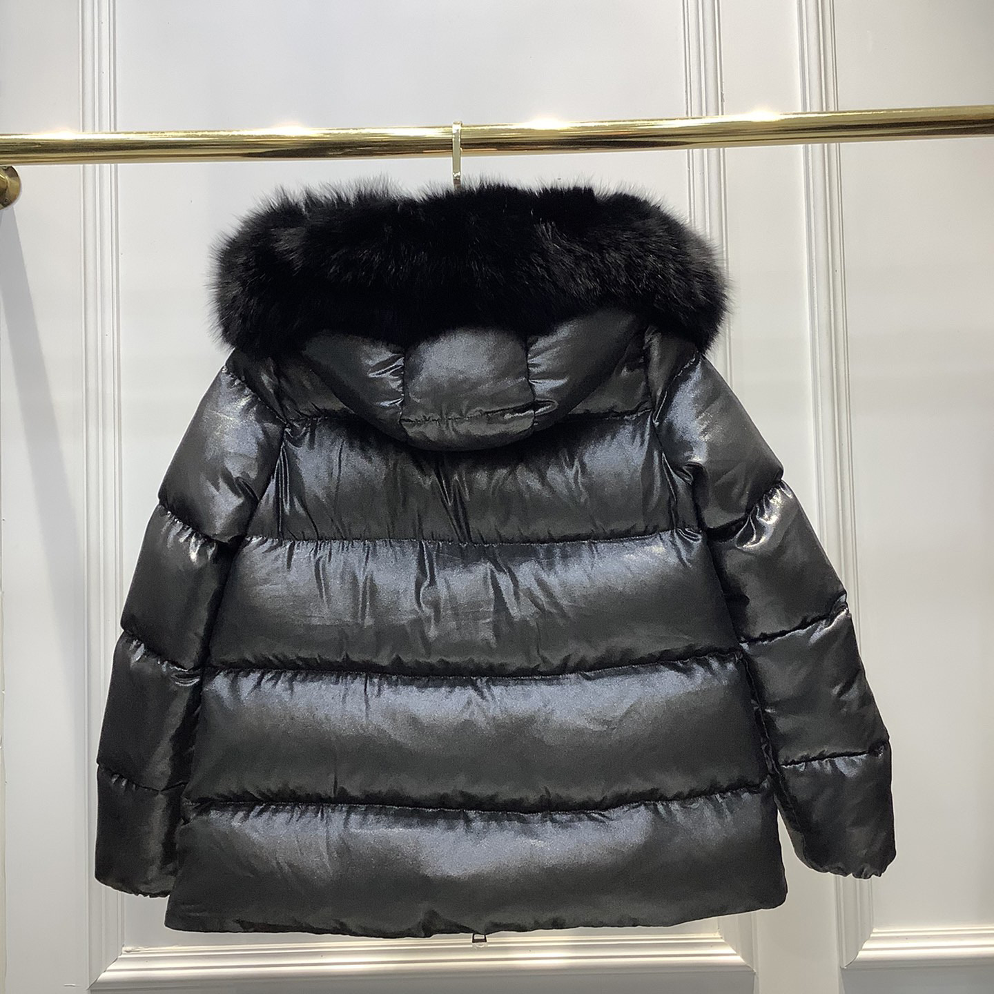 Moncler Laiche Short Down Jacket - PerfectKickZ