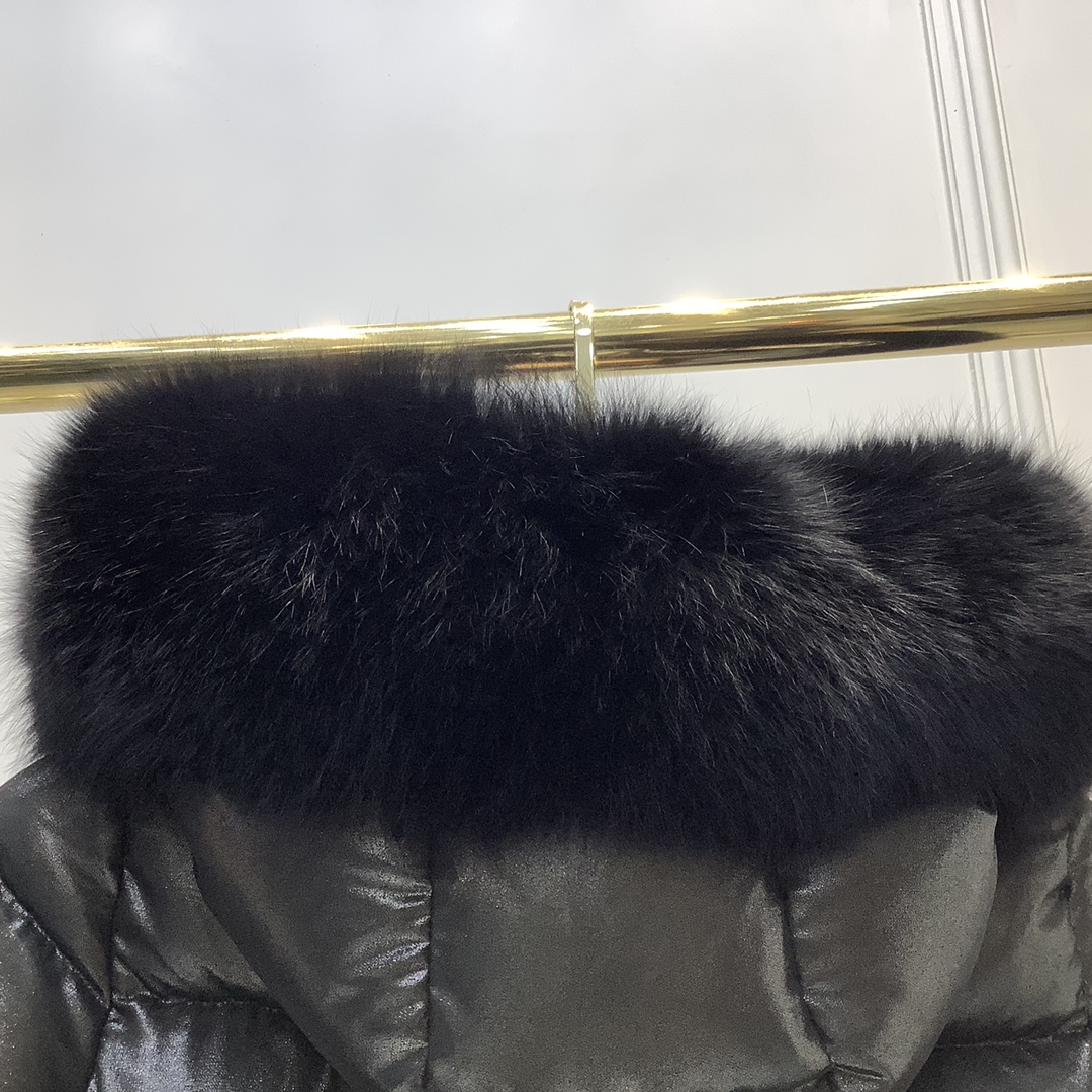 Moncler Laiche Short Down Jacket - PerfectKickZ
