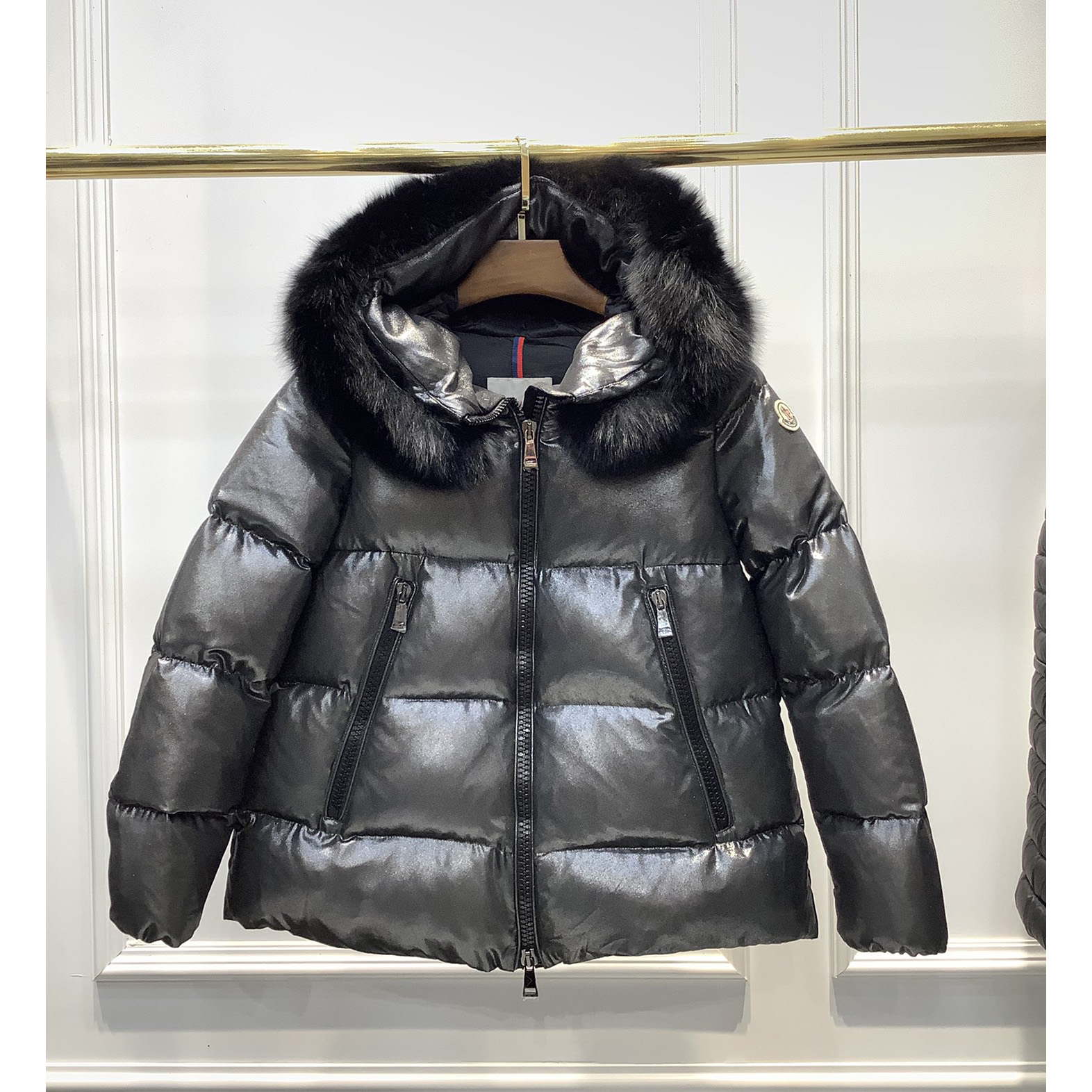 Moncler Laiche Short Down Jacket - PerfectKickZ
