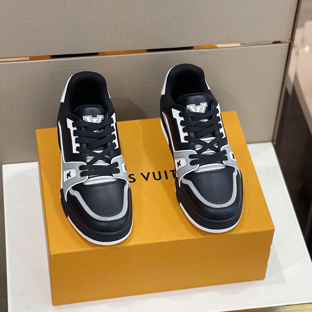 Louis Vuitton LV Trainer Sneaker  (Upon uk size)  1AAHS3 - PerfectKickZ